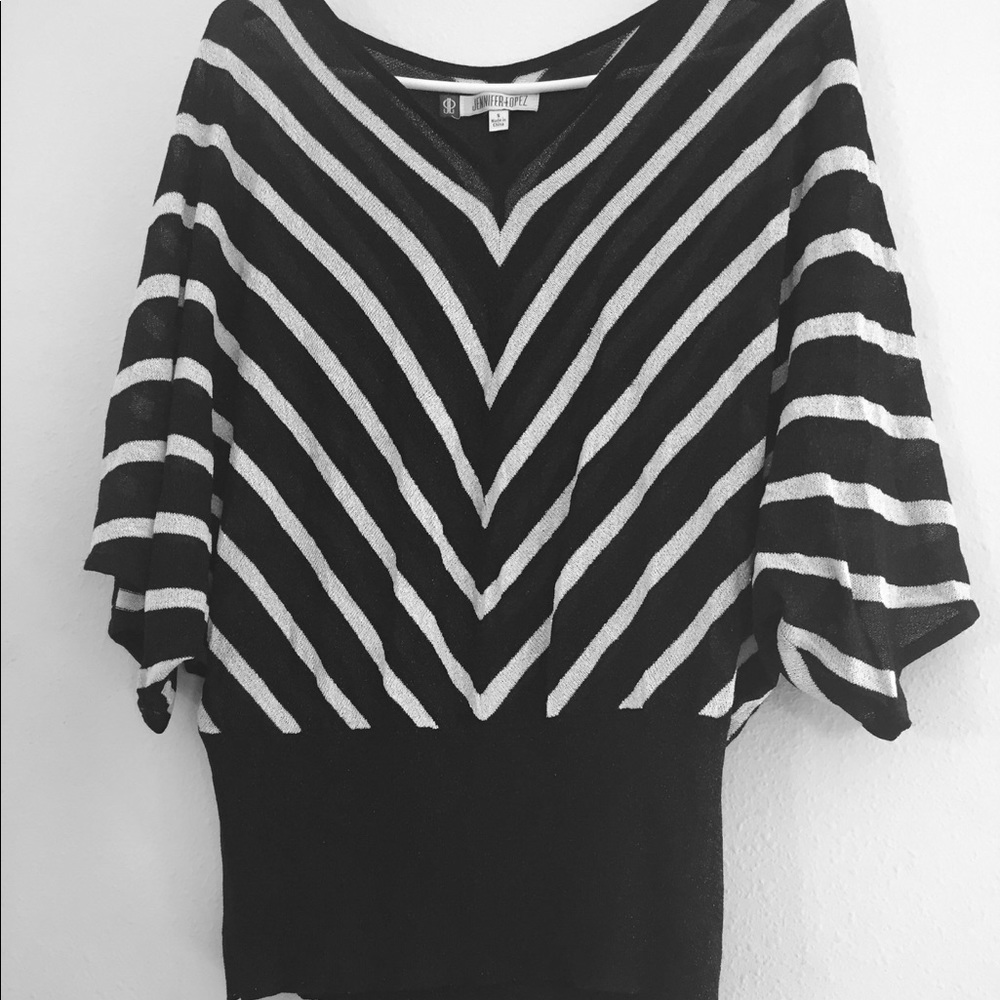 Jennifer Lopez womens size small black and white sweater